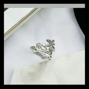Butterfly tree adjustable ring